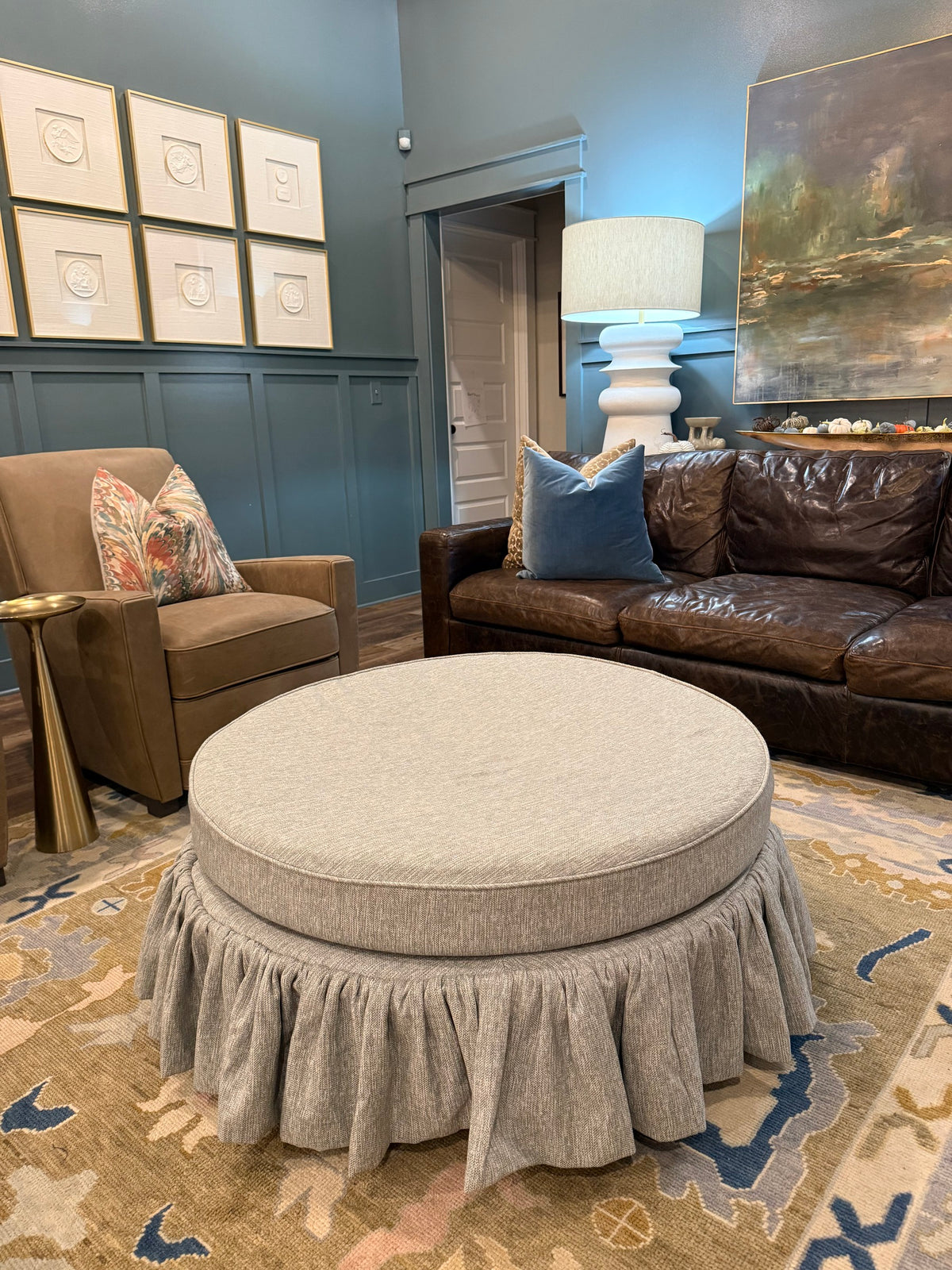 Spring & Stitch Bounder styling in a home setting.